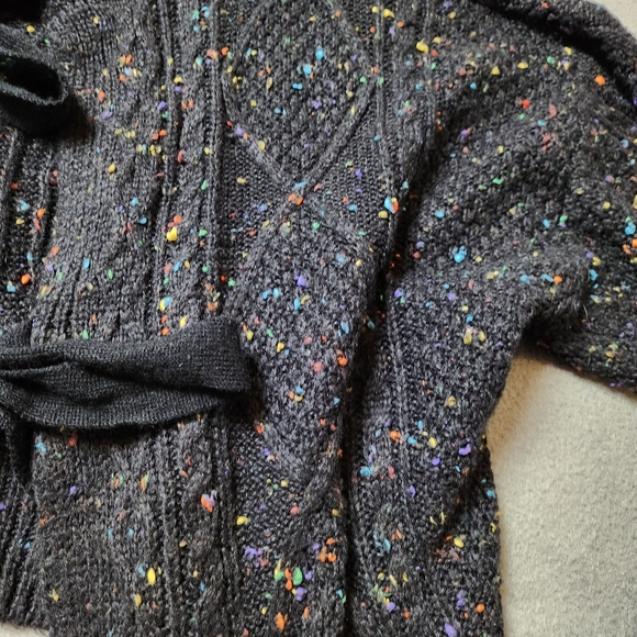 John + Jenn L Speckled Tie Back Sweater - Picture 6 of 13